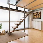 Private Parking - Stylish Navigli Loft Апартаменты Милан