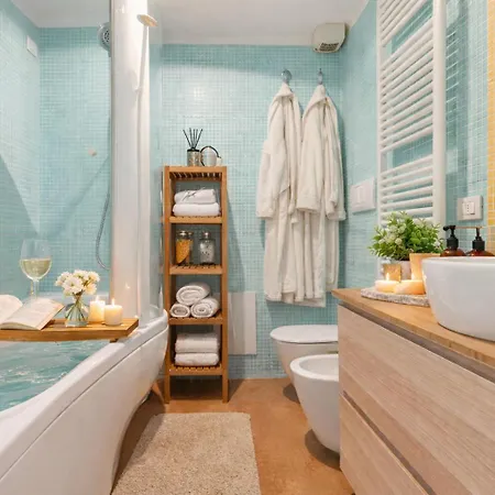 Private Parking - Stylish Navigli Loft Lejlighed *