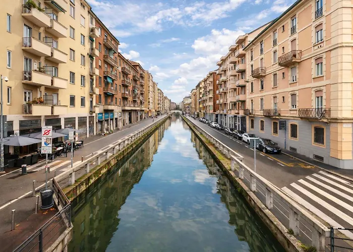 Private Parking - Stylish Navigli Loft Milan